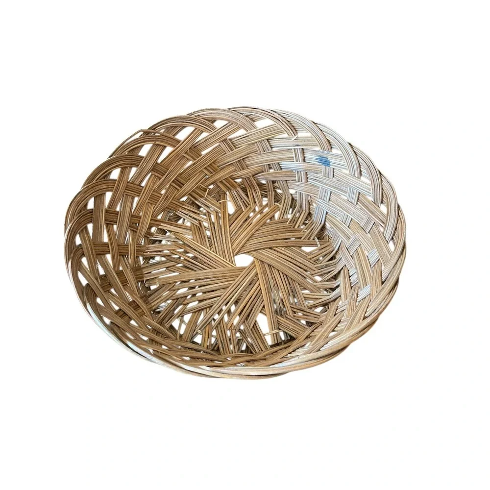 Vintage Round Woven Wicker Bread Basket Lot Of 2 Vintage Decor & Storage Cottage